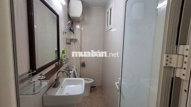 Cho thuê nhà Nguyễn Chế Nghĩa, 45m2 x 3 tầng, 3 ngủ 2 wc, giá 12 triệu