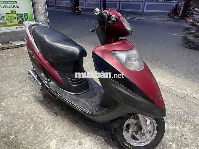 xe đi nhậu đi chợ chở con cháu đi học