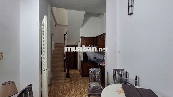 Cho thuê nhà Nguyễn Chế Nghĩa, 45m2 x 3 tầng, 3 ngủ 2 wc, giá 12 triệu