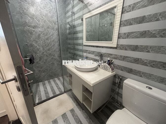 Cho thuê căn hộ chung cư 2 ngủ full nội thất cao cấp