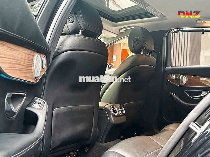 Mercedes Benz C250 Exclusive model 2017