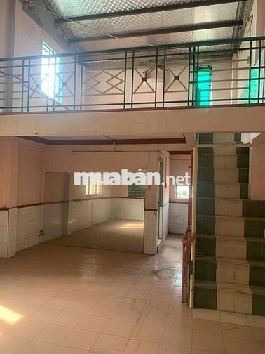 NHÀ XƯỞNG 423M², NGANG 7.5M, XE TẢI VÀO TẬN NHÀ, 1 TRỆT 1 LẦU – TRƯỜNG