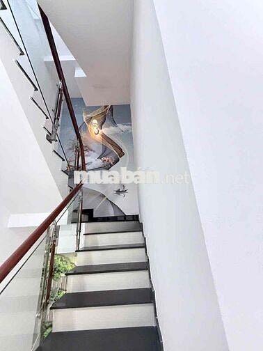 nhà vị trí đẹp mới xách va ly vào ở ngay chỉ 5,150 còn thương l