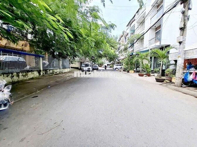 NHÀ 3 TẦNG ĐẸP — PHƯỜNG 13 Q6 GẦN HẬU GIANG MINH PHỤNG  (6m x 6,7m)