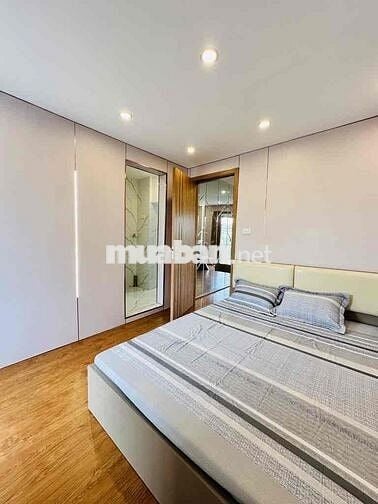 Tập Thể C8 Quỳnh Mai ~ 65m2 ~ Sổ Đỏ  -Vị trí TT HBT
