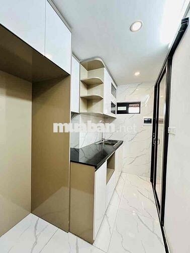 Tập Thể C8 Quỳnh Mai ~ 65m2 ~ Sổ Đỏ  -Vị trí TT HBT