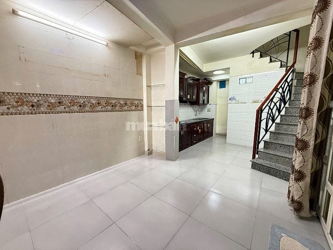 ⭐️Cần tiền bán gấp Nhà 3 Lầu hẻm Nguyễn Đình Chính, P15, Q.Phú Nhuận.
