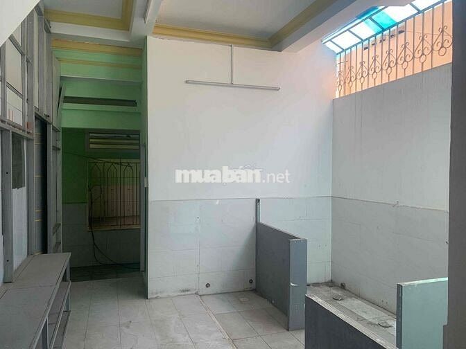 NHÀ XƯỞNG 423M², NGANG 7.5M, XE TẢI VÀO TẬN NHÀ, 1 TRỆT 1 LẦU – TRƯỜNG