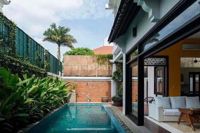 Bán biệt thự có hồ bơi Thảo Điền, Quận 2, DT 8x27m, 4 tầng, HĐT cao