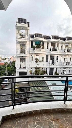 Nhà 2 Lầu 4Pn 5wc Ngay Chợ Minh Phát, Giáp Gò Vấp Giá 11 Triệu