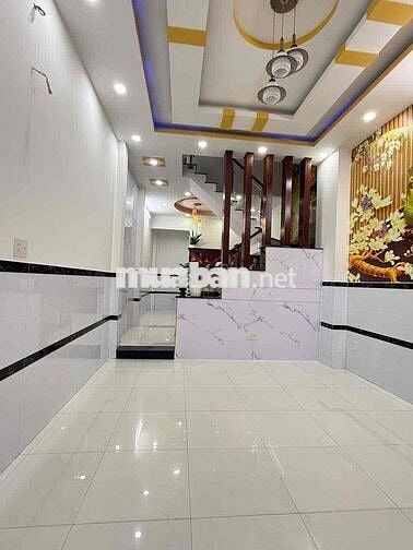 nhà vị trí đẹp mới xách va ly vào ở ngay chỉ 5,150 còn thương l