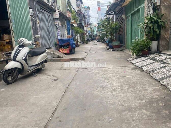 NHÀ 3 TẦNG ĐẸP — GẦN HÒA BÌNH--THOẠI NGỌC HẦU (5m x 10m)
