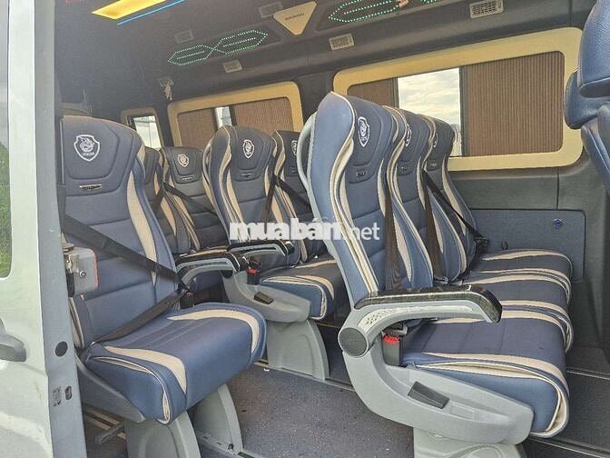 Solati 2022 xe 16 nghế âu - 120000 km