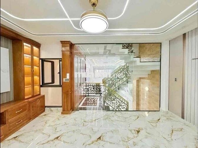 nhà 5 tầng lê văn quới,bình tân,thông tứ tung,nở hậu tài lộc chỉ 6ty