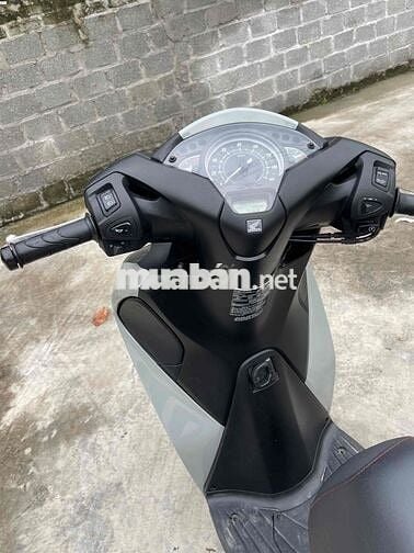 Cần bán sh 125 2017 máy zin chính chủ