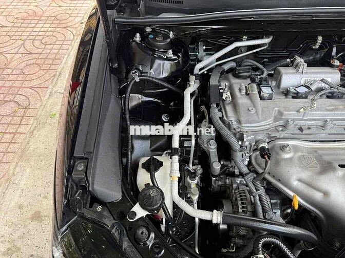 Toyota Camry 2.0 G đời cuối 2021