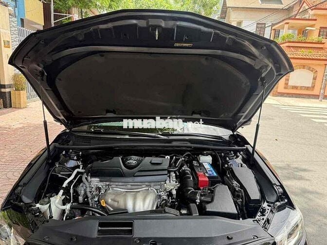 Toyota Camry 2.0 G đời cuối 2021
