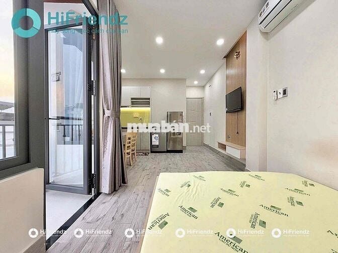 Cho thuê căn hộ ban công có máy giặt riêng trục đường Thống Nhất