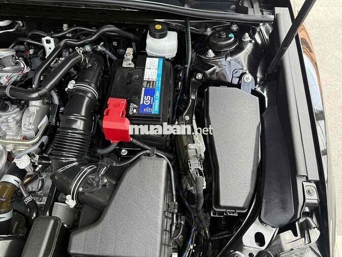 Toyota Camry 2.0 G đời cuối 2021
