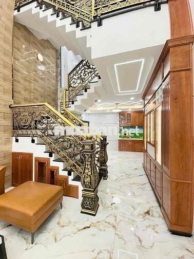 nhà 5 tầng lê văn quới,bình tân,thông tứ tung,nở hậu tài lộc chỉ 6ty