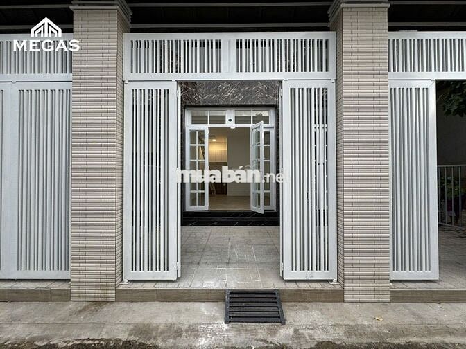 SHOPHOUSE MỚI XÂY NGAY TRUNG TÂM GÒ VẤP