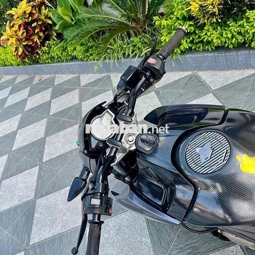 cần bán fz chính chủ hỗ trợ trả góp