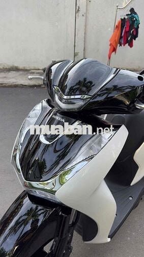sh150abs chính chủ trắng đen sporty bao nợ xấu