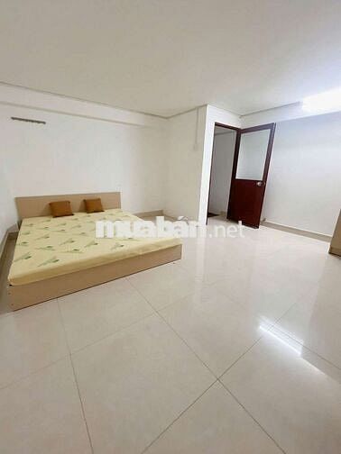 🌟2PN FULL SÀN SIÊU TO ĐỀU CÓ CỬA SỔ TRỜI TÁCH BẾP FULL NT GẦN SÂN BAY