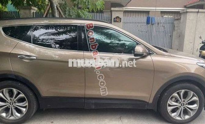 Hyundai SantaFe 2.2L 4WD 2015