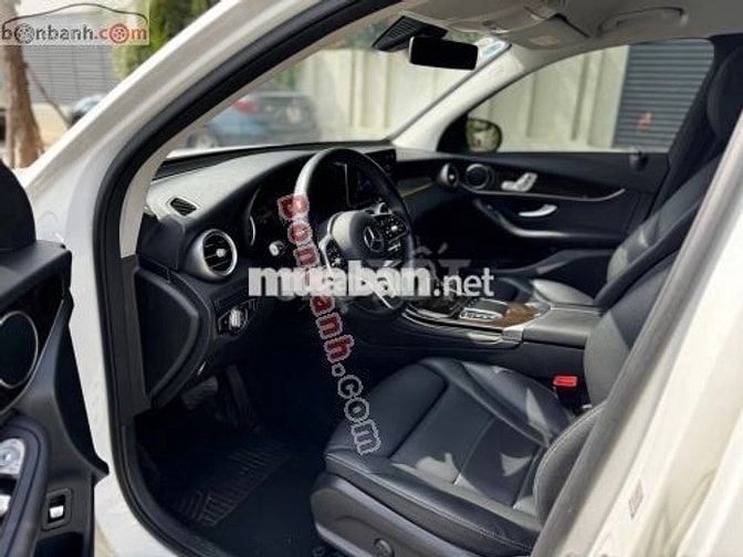 Mercedes Benz GLC 200 2021