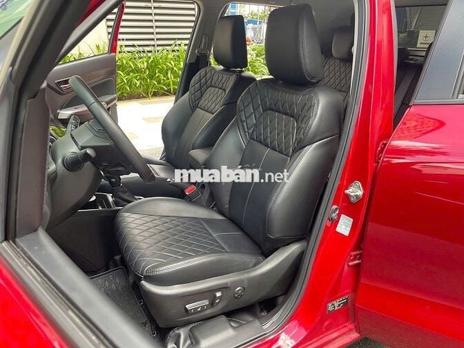 SUZUKI SWIFT GLX 2023- 9600 km