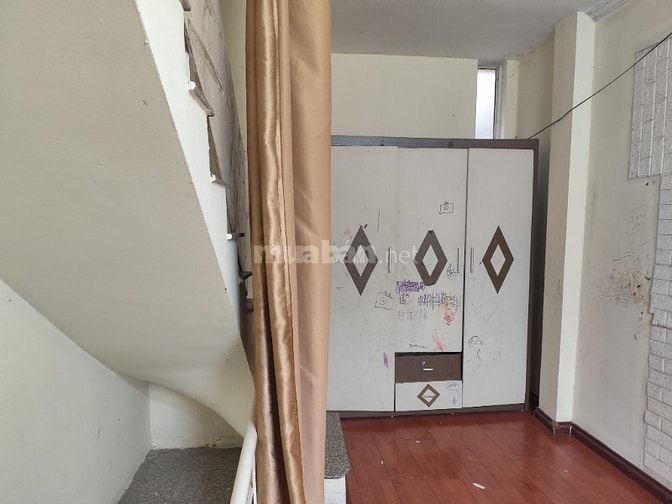 Nhà ở gần BV Bạch Mai, trường đại học,chợ