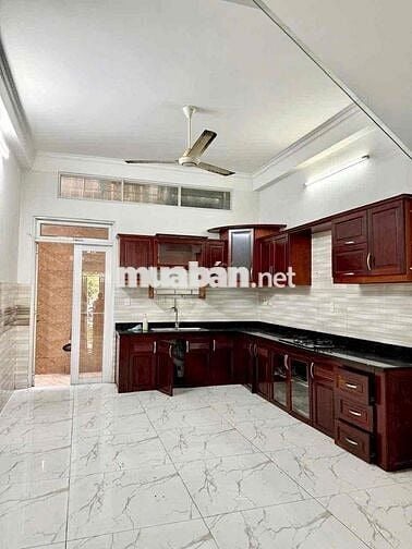 Cho thuê nhà nguyên căn đường số 7A KDC TÊN LỬA-4x20m XD 3,5L giá 20tr