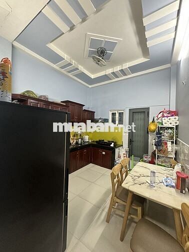 Cần bán nhà nguyên căn đường số 44 Trương đình hội Q8