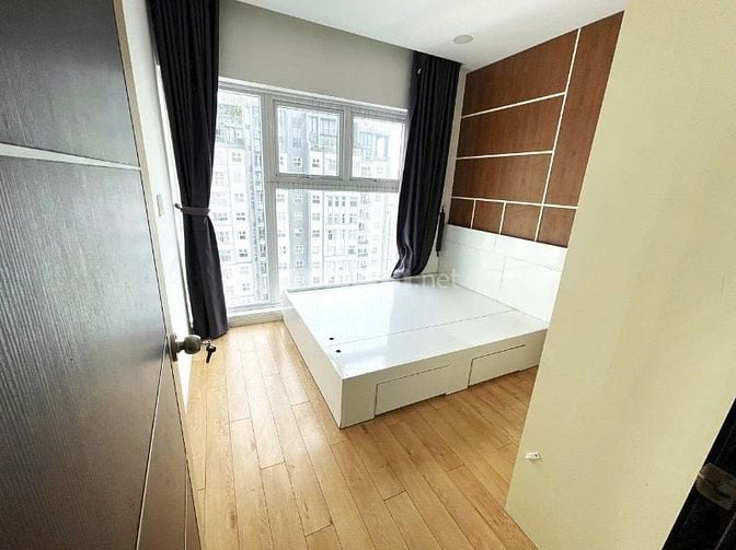 Sổ đỏ chót- Bán đúng giá CCPhú thọ, 3,8 tỷ, 70m2, 2PN, 2WC ở Quận 11, 