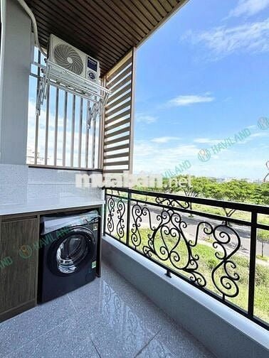 KHAI TRƯƠNG STUDIO BAN CÔNG GẦN NGAY ĐH FPT
