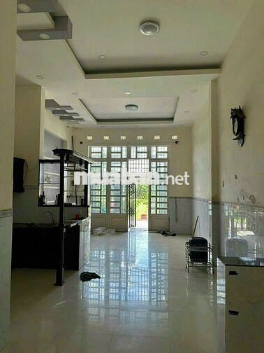 Cần bán Gấp nhà 60m2 Chỉ 750 triệu có SHR Xã Tân Hiệp Hóc Môn.