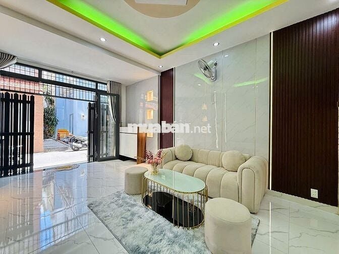 Nhà chính chủ hẻm xe hơi thông kế bên trường Tân Sơn