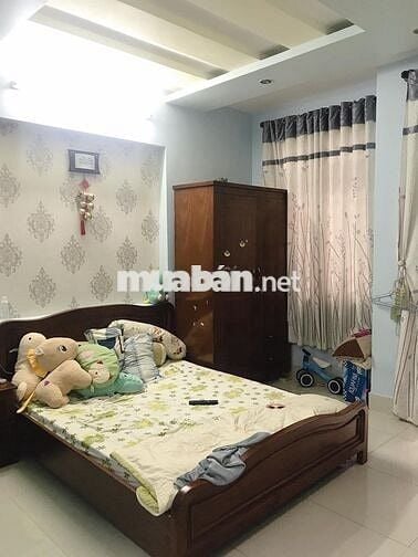 NHÀ HẺM ĐƯỜNG BÀN CỜ, Q.3, 64M2 NGANG 4M, 4 TẦNG 3PN, GIÁ 13,5TR/THÁNG