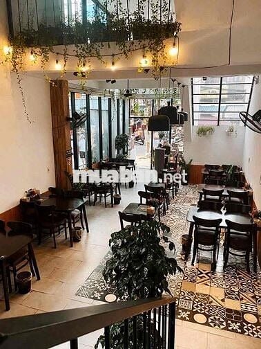 Mặt Bằng Đẹp 135m2 - 26 triệu - Lý Tự Trọng