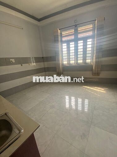 TRọ 2tr2- Cửa sổ trời- Thoáng, NVS rộng
