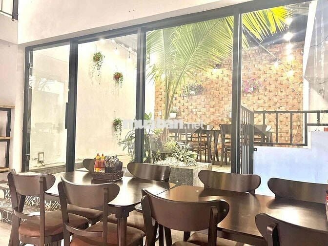 Mặt Bằng Đẹp 135m2 - 26 triệu - Lý Tự Trọng