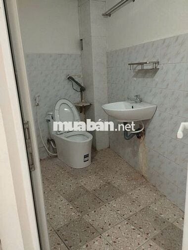 💥 Nhà thuê giá rẻ – Mặt tiền kinh doanh được Chu Văn An Bình Thạnh 💥