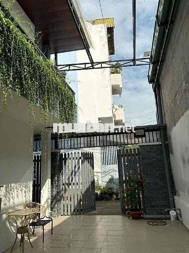 118.2m2 - Giá 12.3 tỷ - Ngang 8.4m - HXH Nguyễn Văn Quỳ kế Nam Long Q7