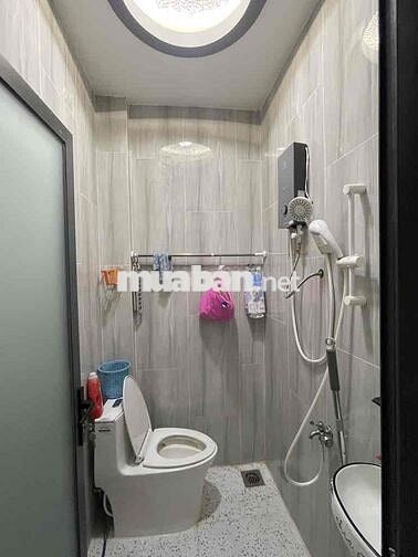 Nhà 2 Tầng Đẹp — Gần Hậu Giang Minh Phụng Văn Thân ( 5.4m x 10m) 49m2