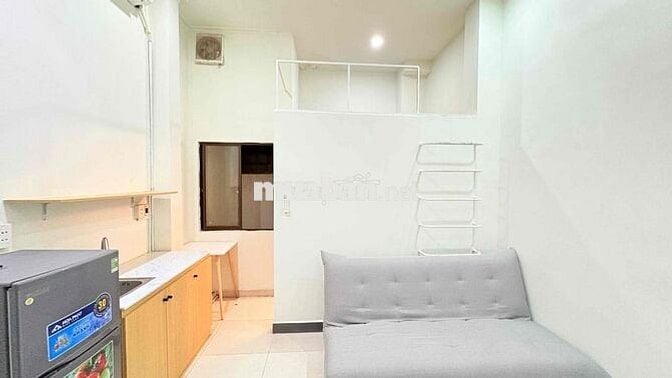CHÍNH CHỦ CHO THUÊ CHDV GÁC CAO 2Mét NGAY ĐH VĂN LANG Ở 3-4 NGƯỜI
