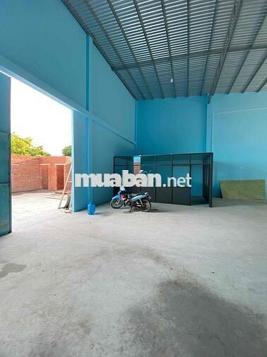 Cho thuê kho, xưởng 360m2 gần công viên sinh thái Hóc Môn
