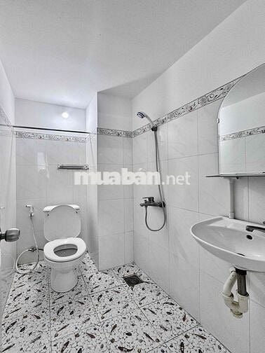 Căn hộ CC full nội thất cửa sổ lớn khu  ĐH Bách Khoa - HUFLIT