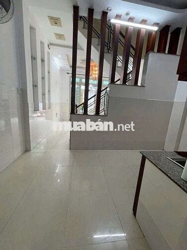 Nhà 1 trệt 2 lầu hẻm 118 đường số 8 BHH B bình tân