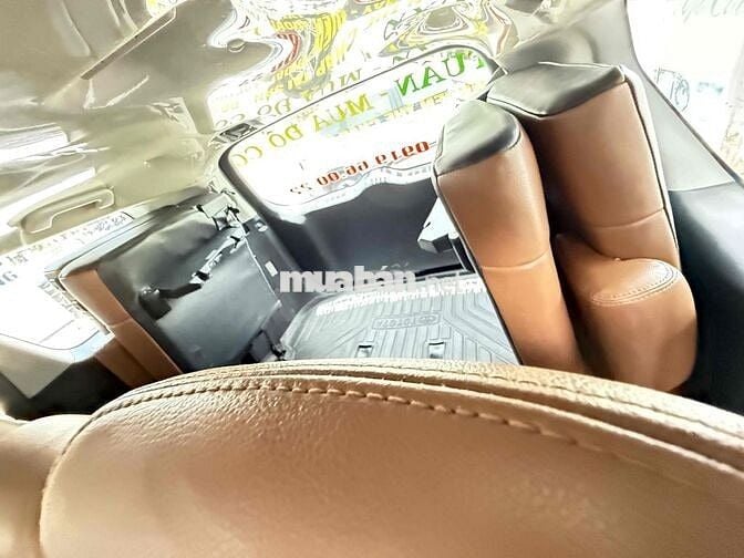 Toyota Innova 2019 2.0E - 80000 km